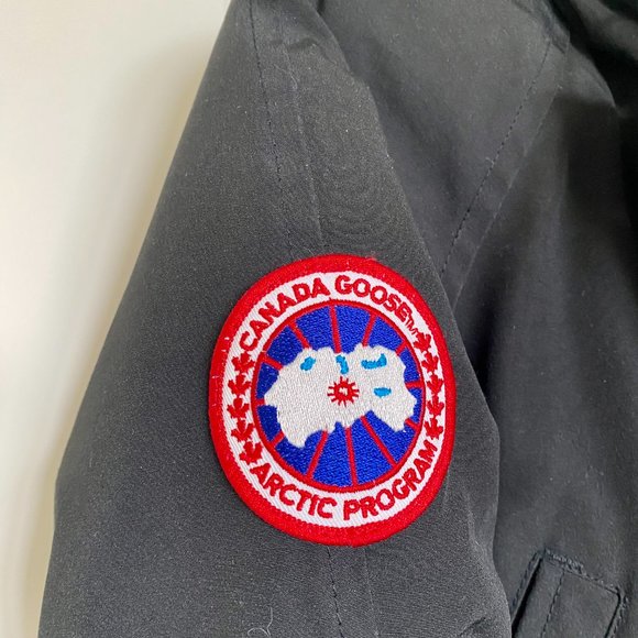 Canada Goose Womens Chilliwack Bomber Black SIZE XS - Picture 2 of 6